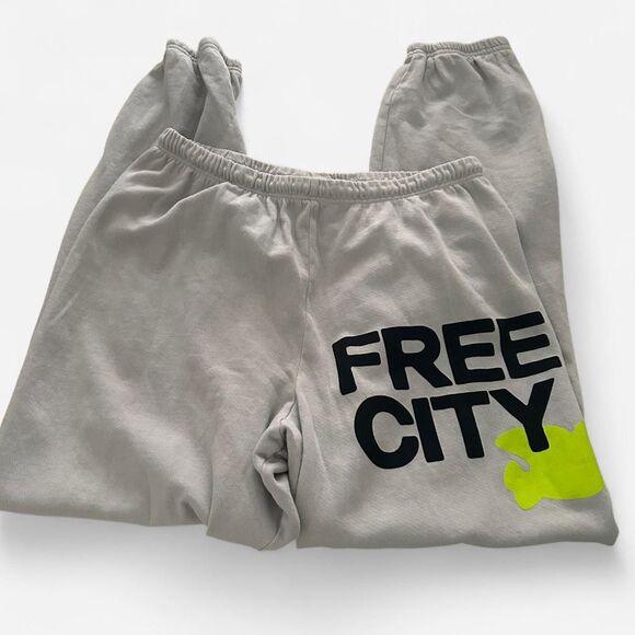 Freecity Cream Track Pants - Picture 2 of 7